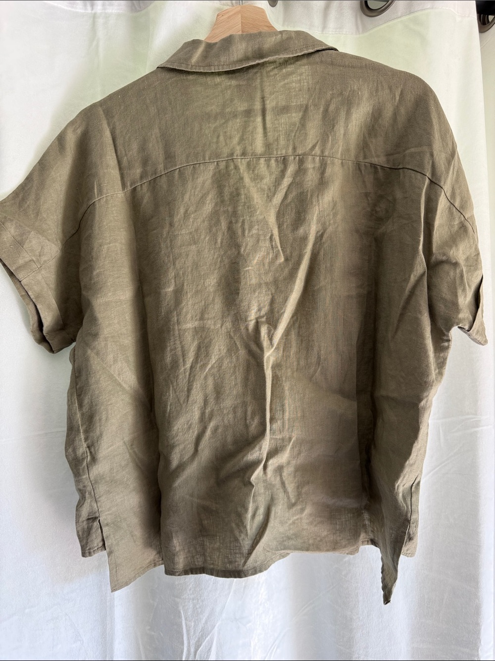 TAHARI Olive Green Short Sleeve Linen Button-Down Shirt - Picture 4 of 5